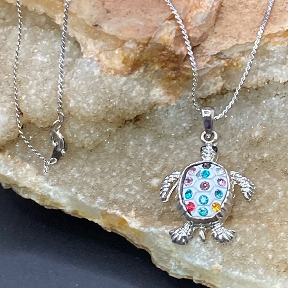 Silvertone enamel and rhinestone turtle necklace! - Picture 1 of 5